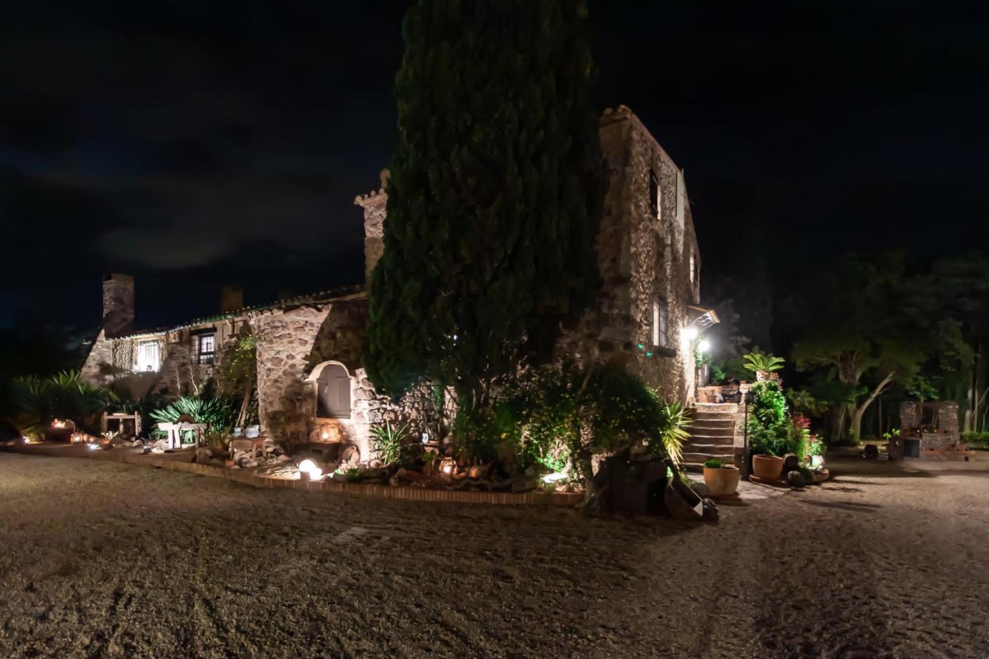 Masia Mimosa Darnius Buitenkant foto